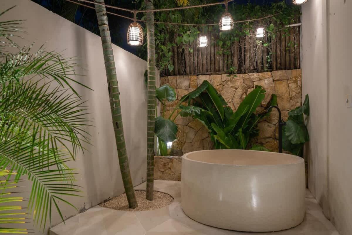 The Jungle - Luxurious & Tropical Concept - 3Br - Central Canggu Kültér fotó